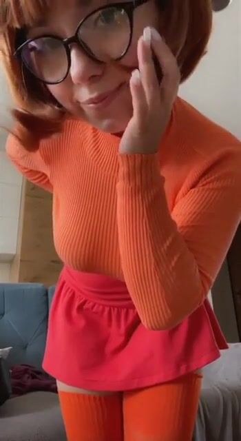 Nude Cosplay Velma And Her Curves By Miniloona Porn Mp