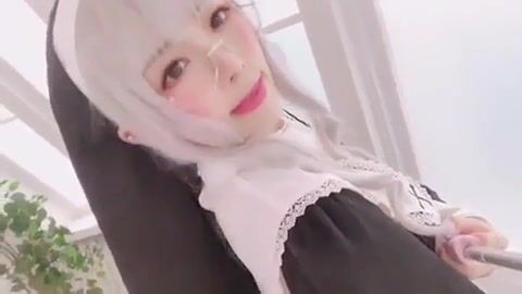 Does anyone know her name ?