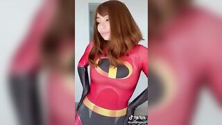 Hot Cosplay: CaitChristinee as ElastiGirl #4