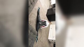 Hot Cosplay: Gymnastyc Spidergwen by Walkerkelly00 #4