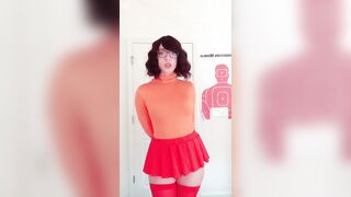 Hot Cosplay: Velma by MissBriCosplay #1